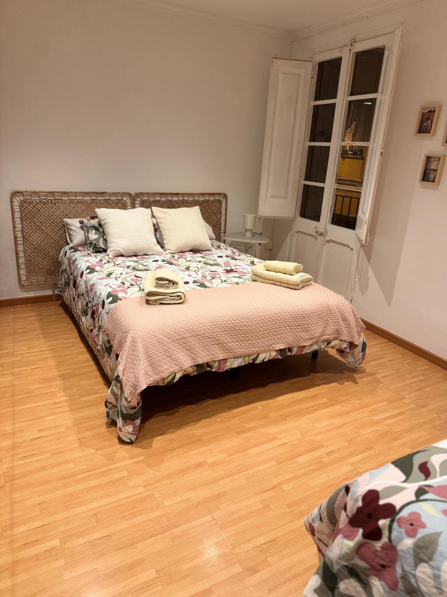 Acogedor Piso En Barcelona Διαμέρισμα Εξωτερικό φωτογραφία