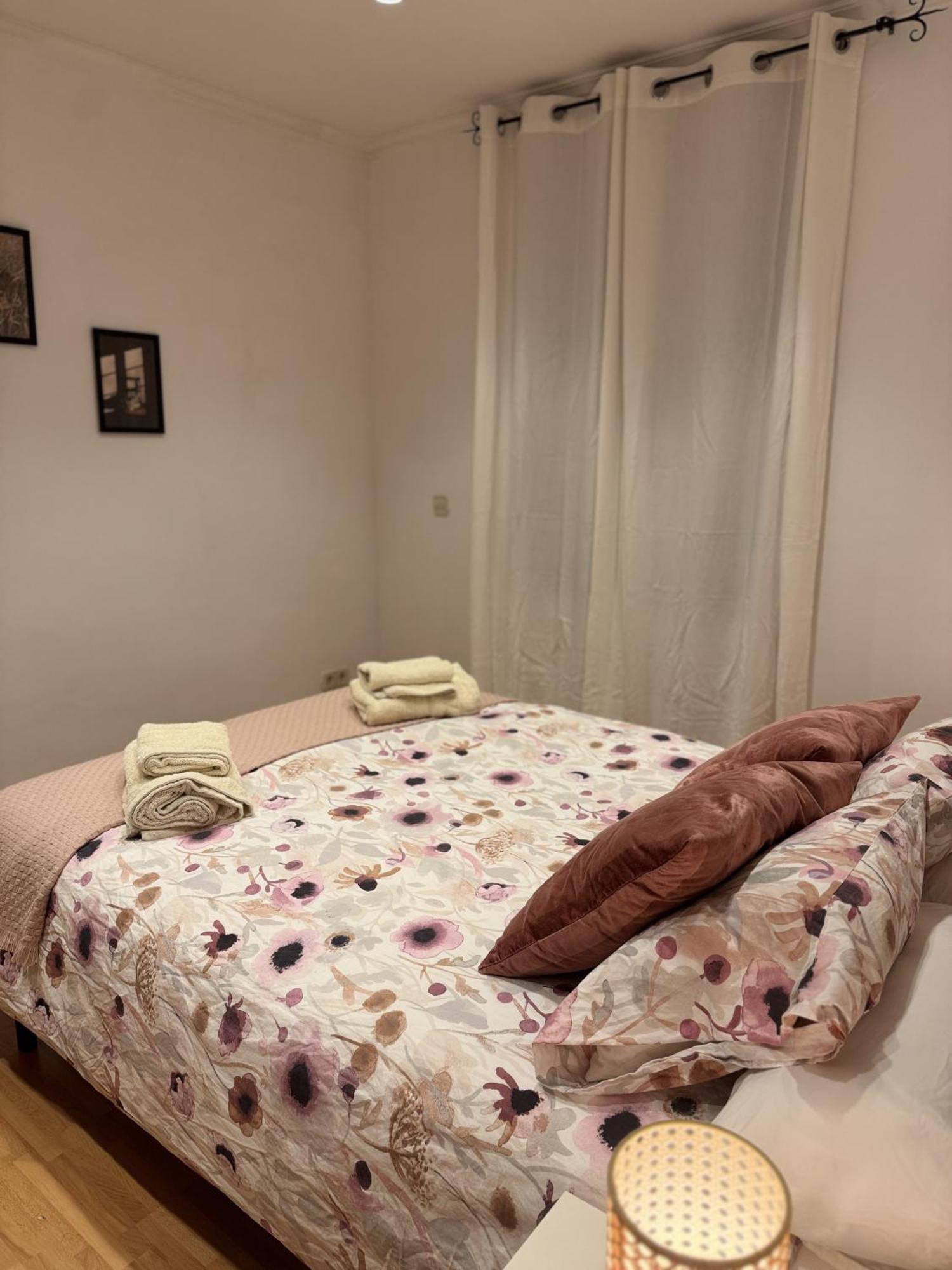 Acogedor Piso En Barcelona Διαμέρισμα Εξωτερικό φωτογραφία